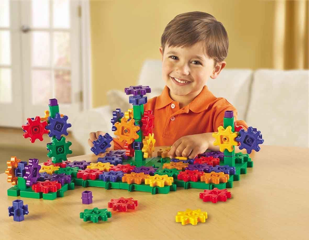Buying Educational Toys That Your Child Will Enjoy and Learn From